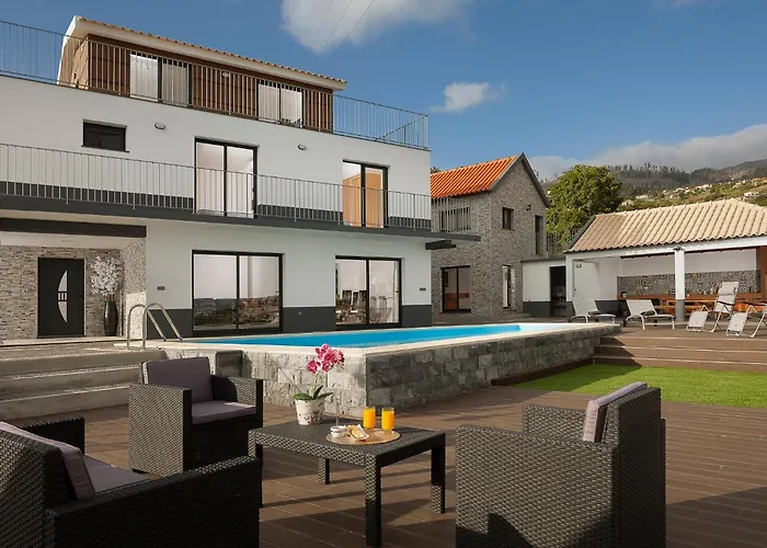 Luxury Casa Da Rosalina 5 Bedrooms Stunning Sea Views *